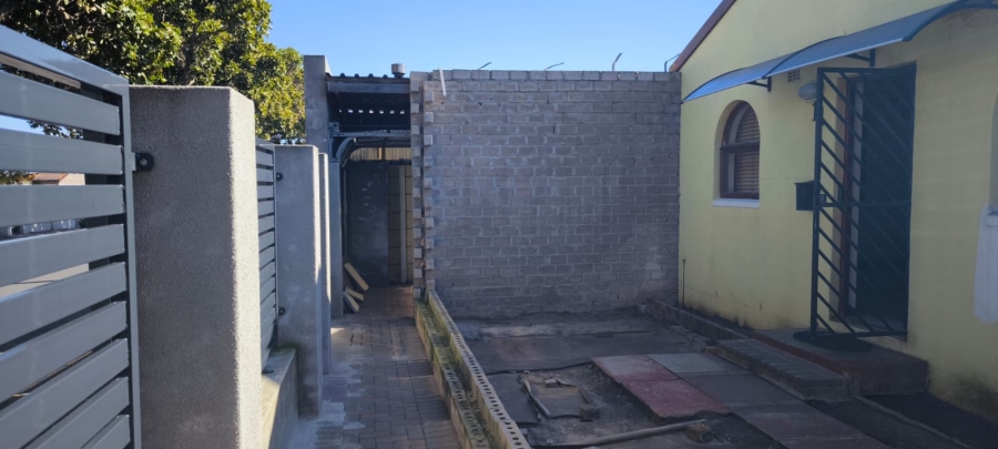 2 Bedroom Property for Sale in Lotus River Western Cape